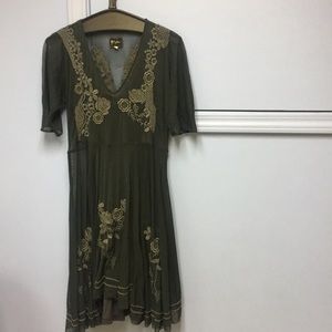 Women’s gauzy embroidered dress